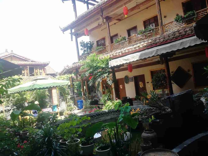 QUIVERMILETOOver view