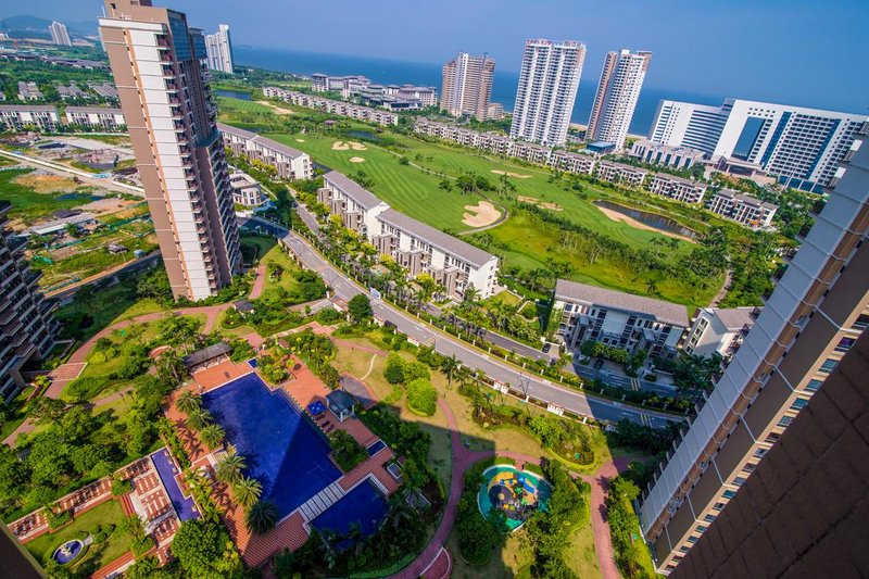 Weifudun Holiday Apartment (Hailing Island Poly Silver Beach) over view