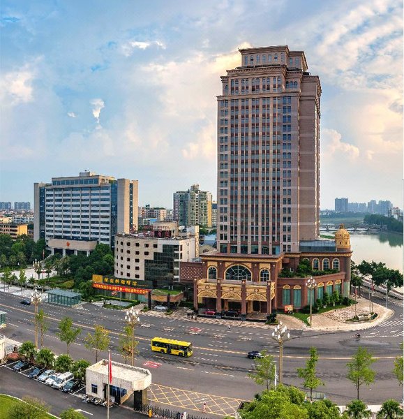 Jinghu International Hotel Over view