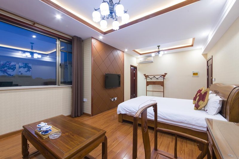 Xianjiang InnGuest Room