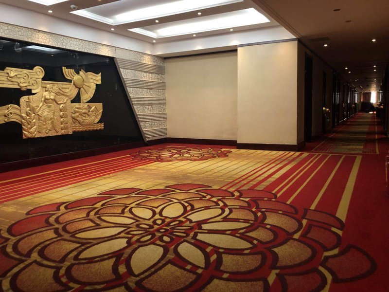 Yifeng Hotel Taiyuan Over view