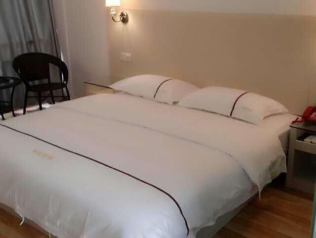 Jinxiu Xiaoxiang Business Hotel Guest Room