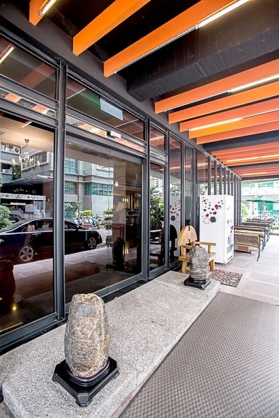 Huang Shin Business Hotel Shang AnOver view