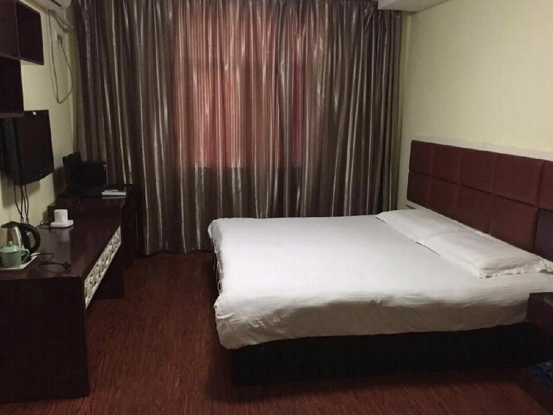 Yinqiu Business Hotel Guest Room