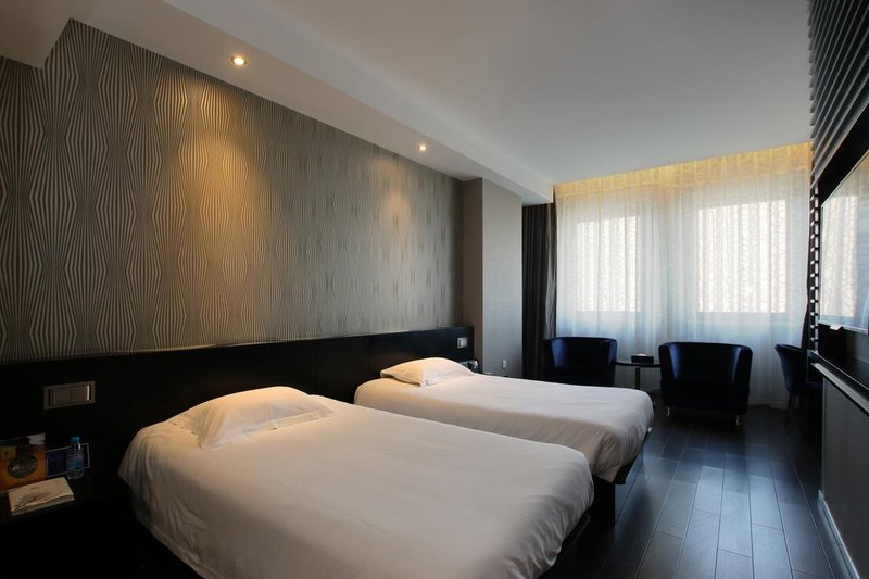 Crystal Orange Hotel (Nanjing Olympic Sports Center Zhongsheng International Expo Center)Guest Room