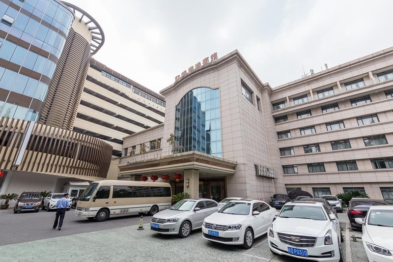 Hongqiao Yunfeng Hotel Over view