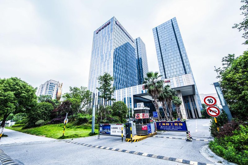 Hilton Garden Inn Ningbo Over view