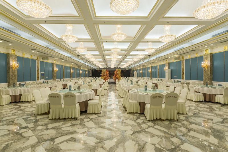 Century Plaza Qidu Hotel Restaurant