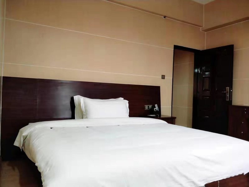 Lianjiang Dingli Holiday Hotel Guest Room