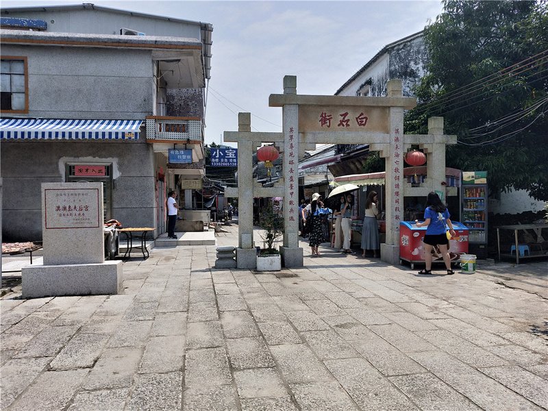 Constellation Inn Qi'ao Island Over view