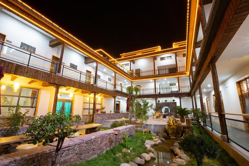 Yuntai mountain said homestay Over view