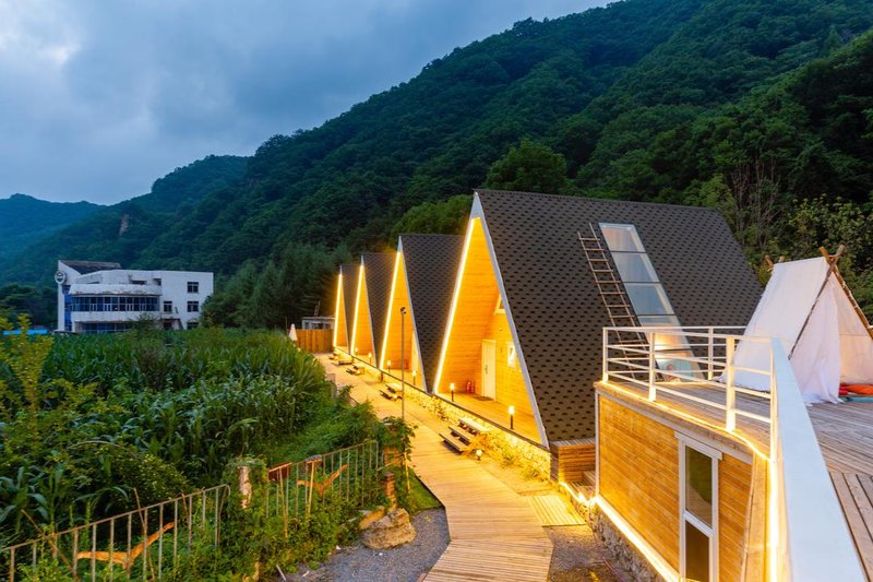 Wonate Hot Spring ResortOver view