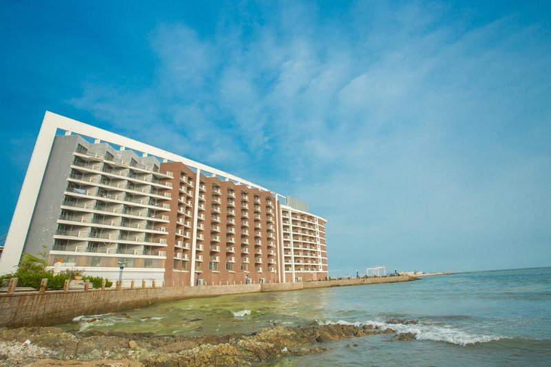 West Island Yacht Club Hotel Over view