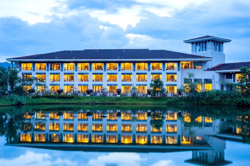 Dahongpao Resort Over view