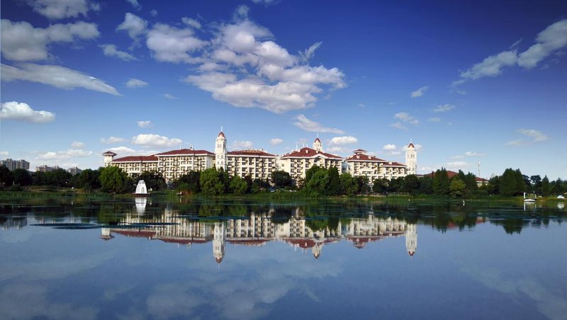 Country Garden Phoenix Hotel Chizhou Mount Jiuhua Over view