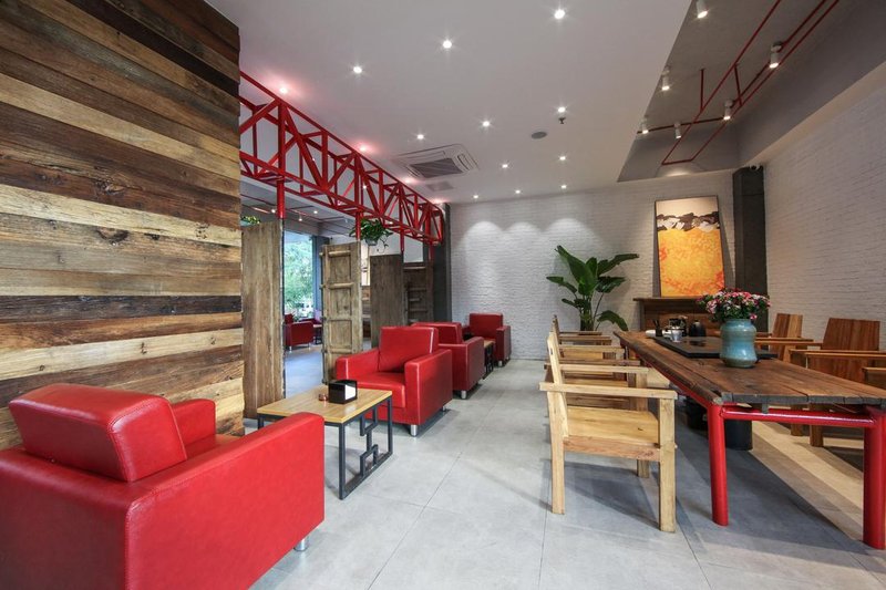 Houlai 100 mile Appointment  Homestay Restaurant