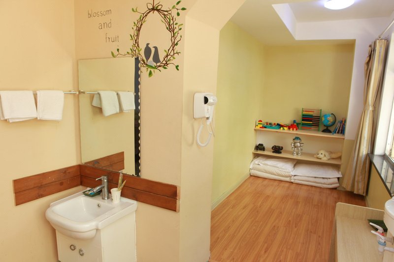 Weihai Haitian Listen Wind InnGuest Room