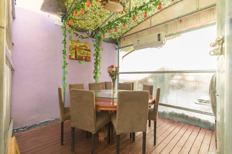 huangjincuoHOTELGuest Room