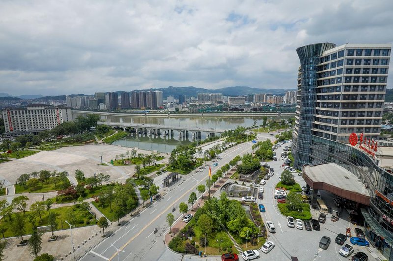 Huatian Hotel Zhangjiajie Over view