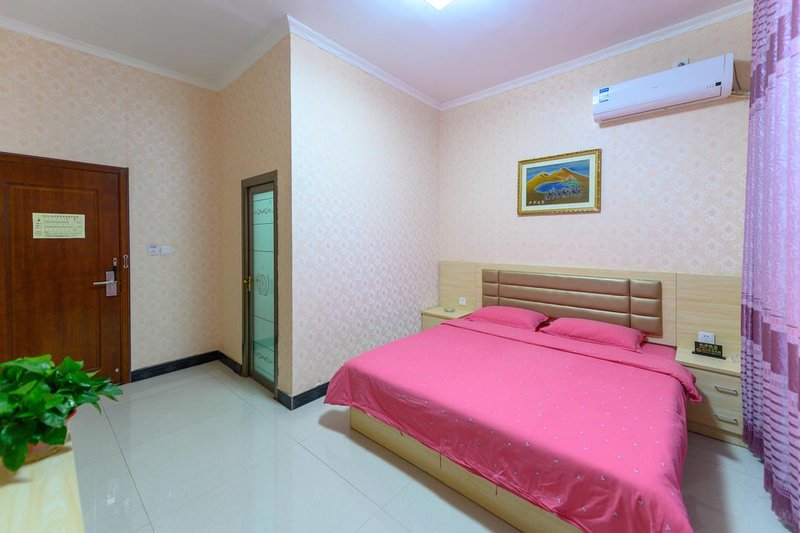 nongfushanzhuangGuest Room