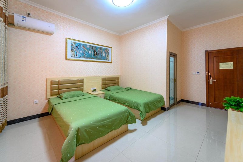 nongfushanzhuangGuest Room