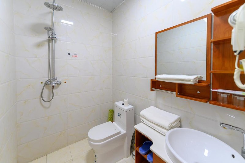 nongfushanzhuangGuest Room