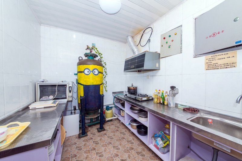 Weihai Haitian Listen Wind InnOther