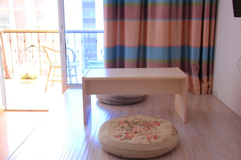 Weihai Haitian Listen Wind InnOther