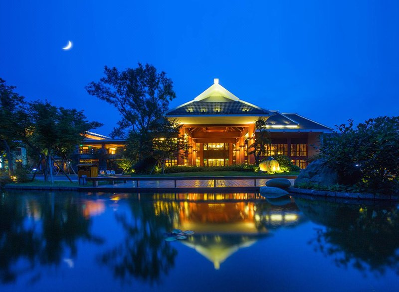 Lotus Hot Spring Over view