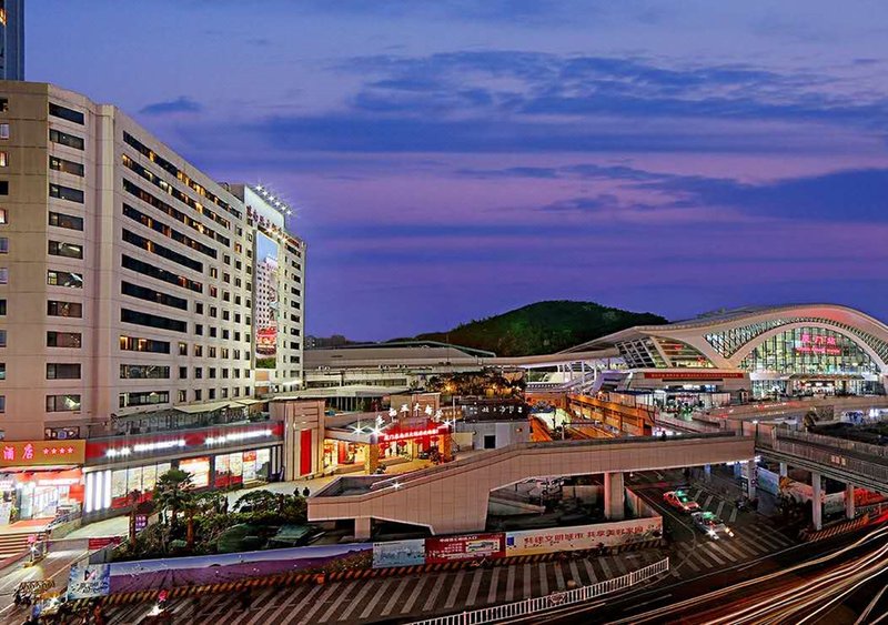 Xiamen Plaza (Xiamen Railway Station)Over view