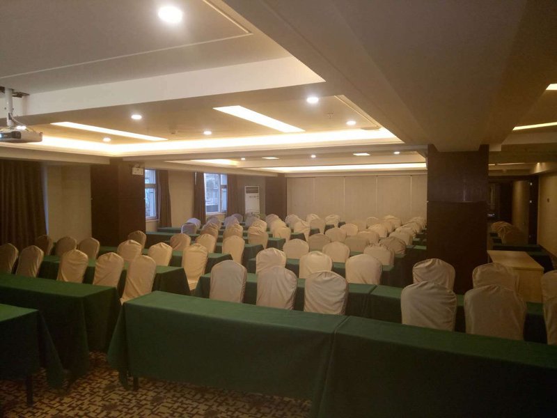 Sinkiang Meisite Express Hotel meeting room