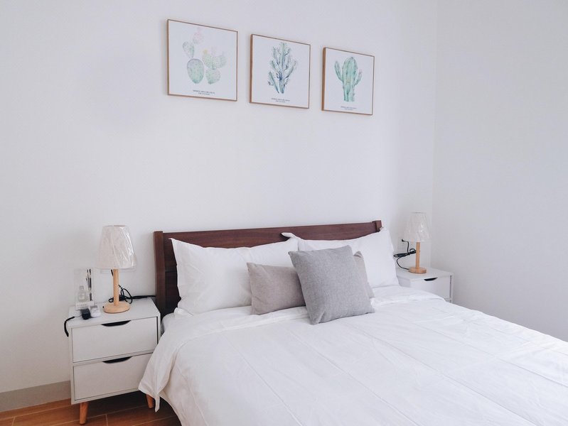 Home Rainbow GGuest Room