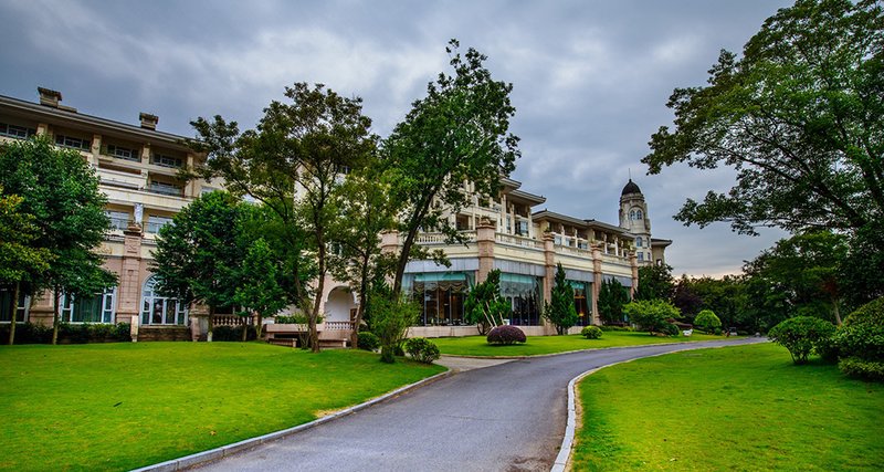 Xianning Biguiyuan Phoenix Hotspring Hotel Over view