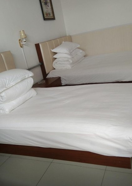 Hong yi stack bond Guest Room