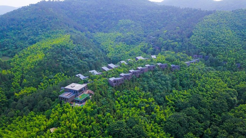 Meijie Mountain Hotspring Resort Over view