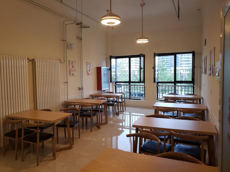  餐厅