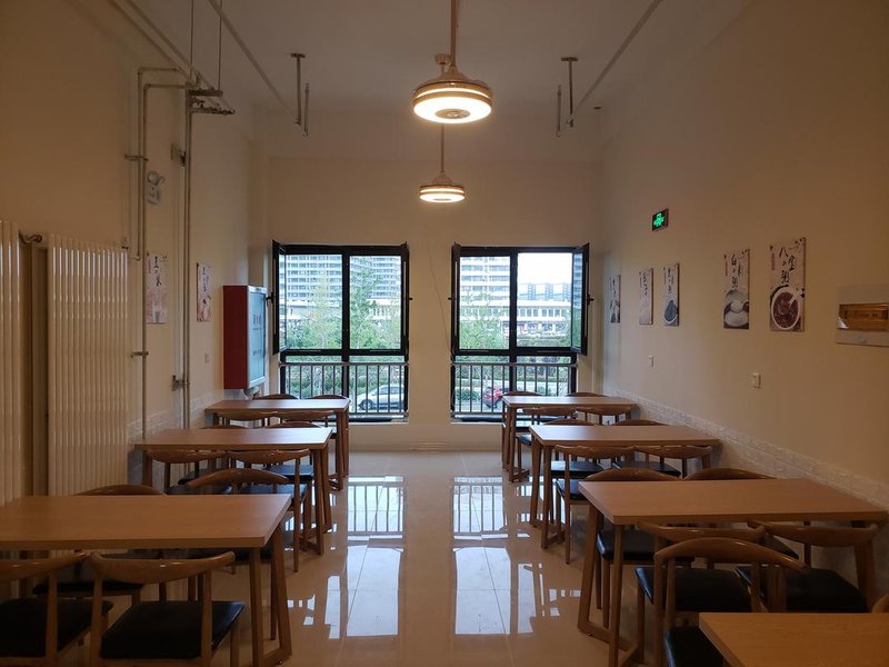  餐厅