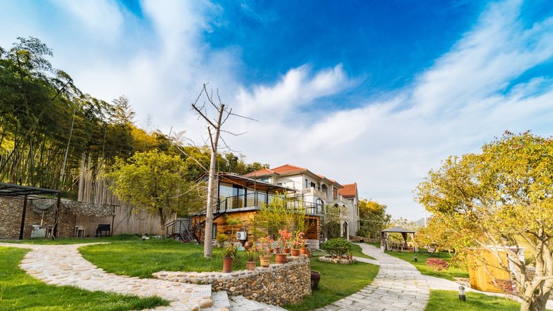 Mogan Siman Hostel Over view