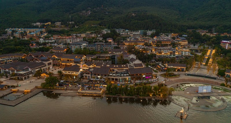 zuitaipinggrandhotel over view