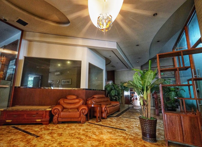 Guangzhou Jinwan Hotel Lobby
