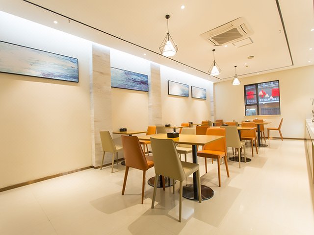 City Comfort Inn (Sanjiang Dongxiang Duoye Plaza) Restaurant