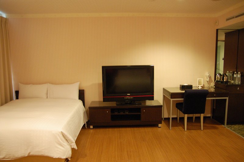 paris hotel kaohsiung 客房