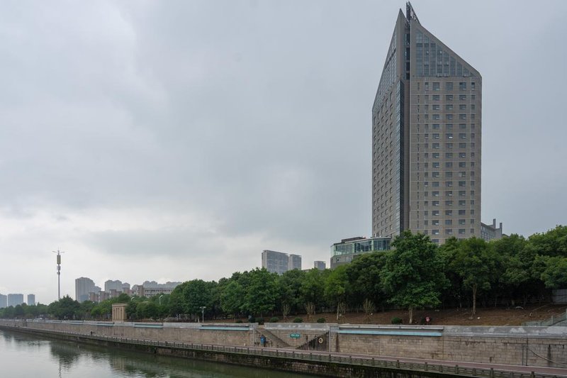 Huaxin Teckon Ciel Hotel (Ningbo Fenghua Wanda Plaza) Over view