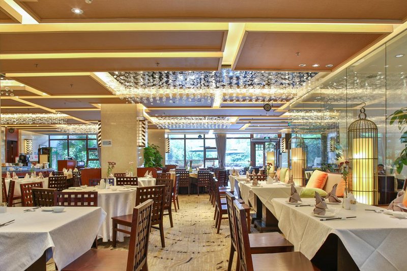 The Qingyuan Hotel QingchengRestaurant