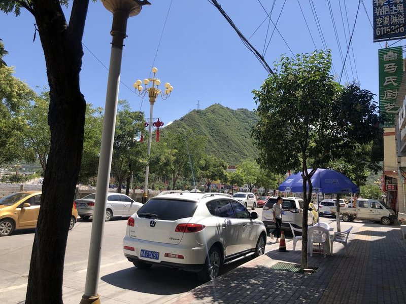 white cloud Over view