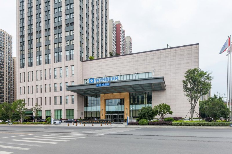 Wyndham Jingzhou Over view