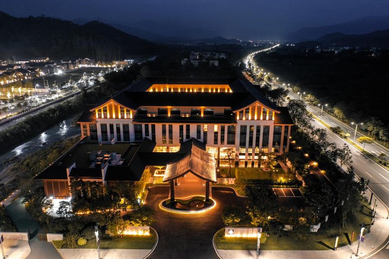 Yunfu Yatu Hotel Over view