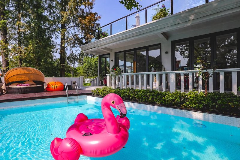 Shanghai Lan House (international tourist resort area） Over view