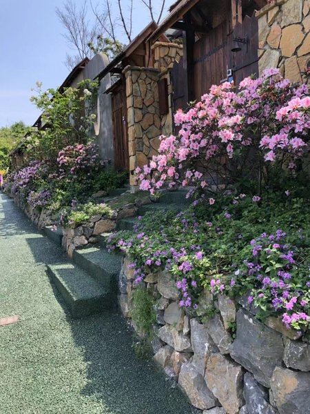 Nanlu Pusu Hostel Over view