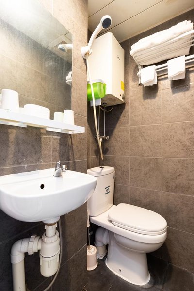 香港维港凯悦尚萃酒店(HYATT CENTRIC )外景图